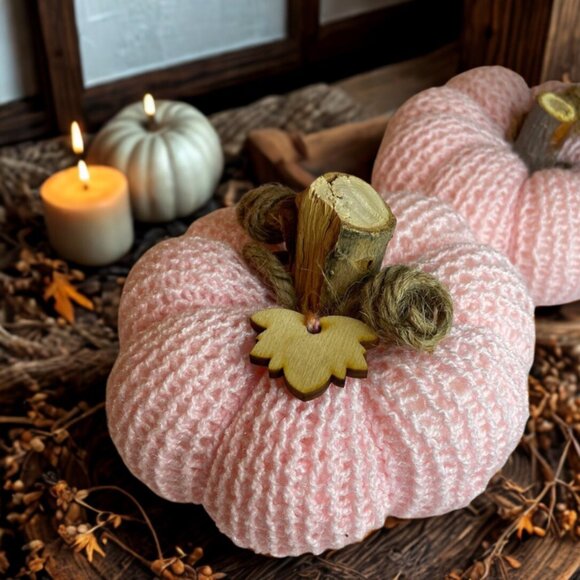 Pink Knitted Pumpkin Ornament - Picture 1 of 3